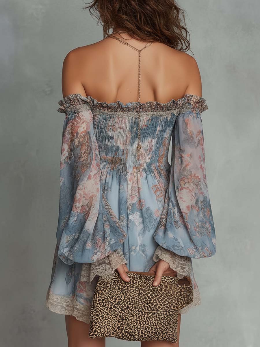 Romani | Abito Mini in Chiffon Arricciato con Spalle Scoperte e Fiori Romantici