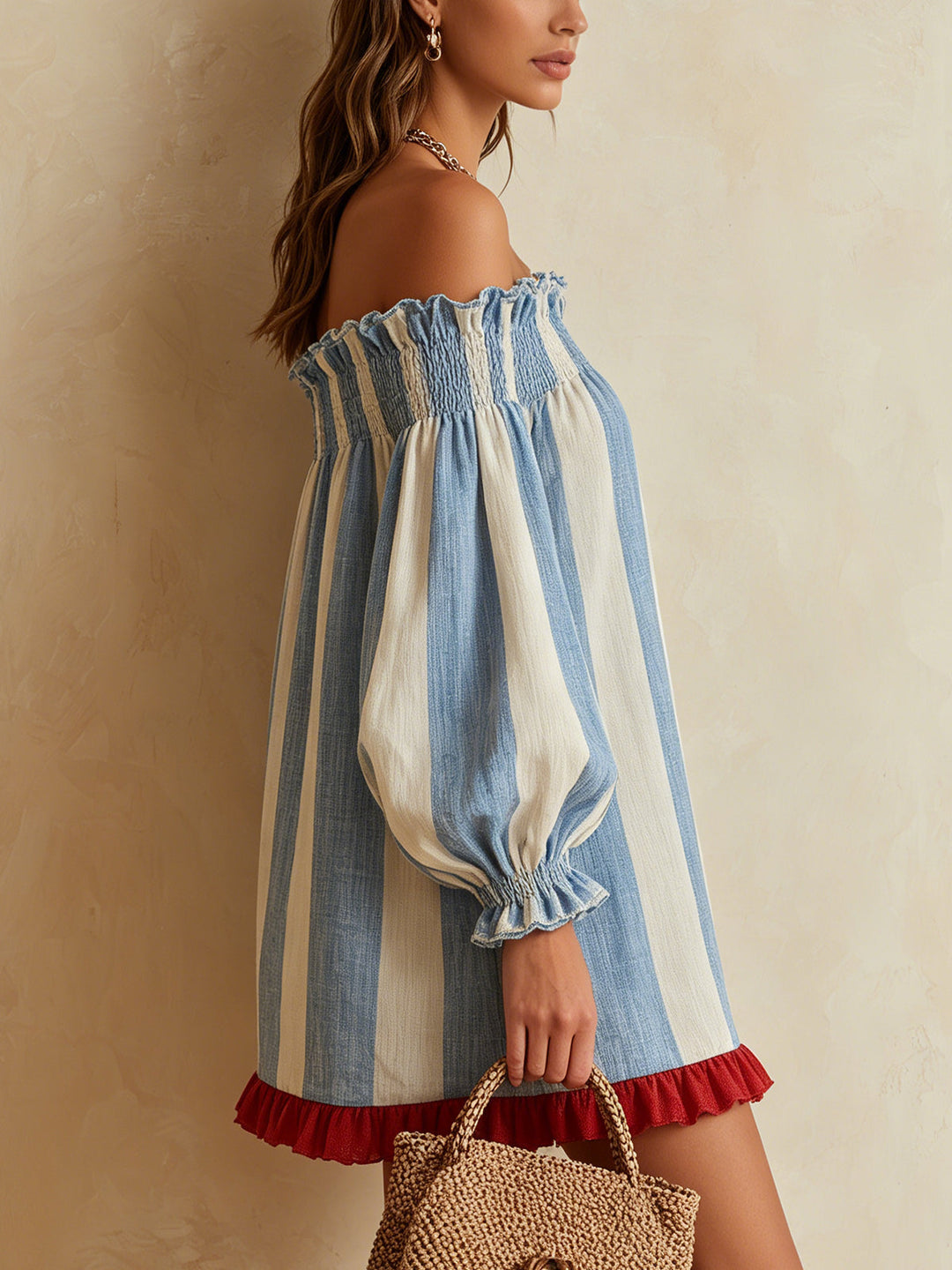 Ondine | Mini Abito a Righe Blu e Bianco con Spalle Scoperte e Orlo a Contrasto
