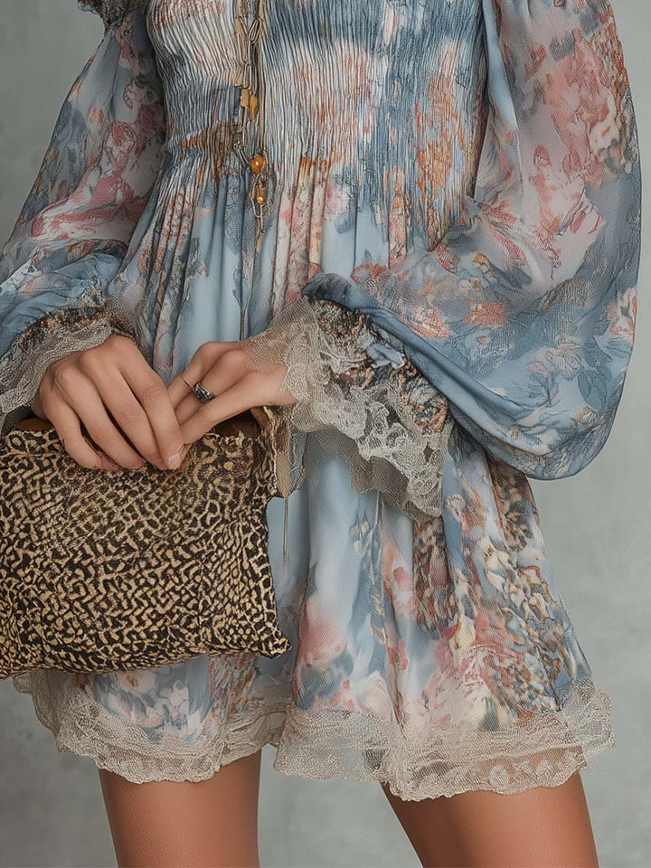 Assunta | Vestito mini in chiffon arricciato con scollo a spalle scoperte e motivo floreale romantico