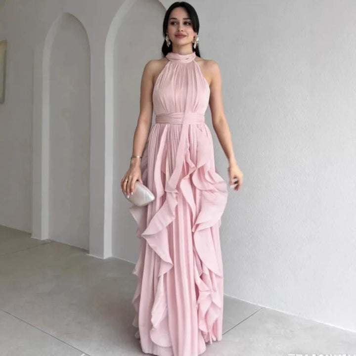 Orea™ Abito Maxi con Collo Alto e Strati di Rouches