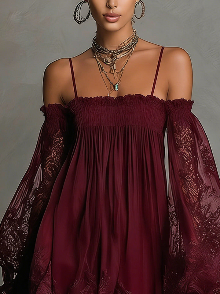Noemi • Vestito mini in chiffon blu navy con scollo a spalle scoperte, bordo in pizzo e maniche trasparenti