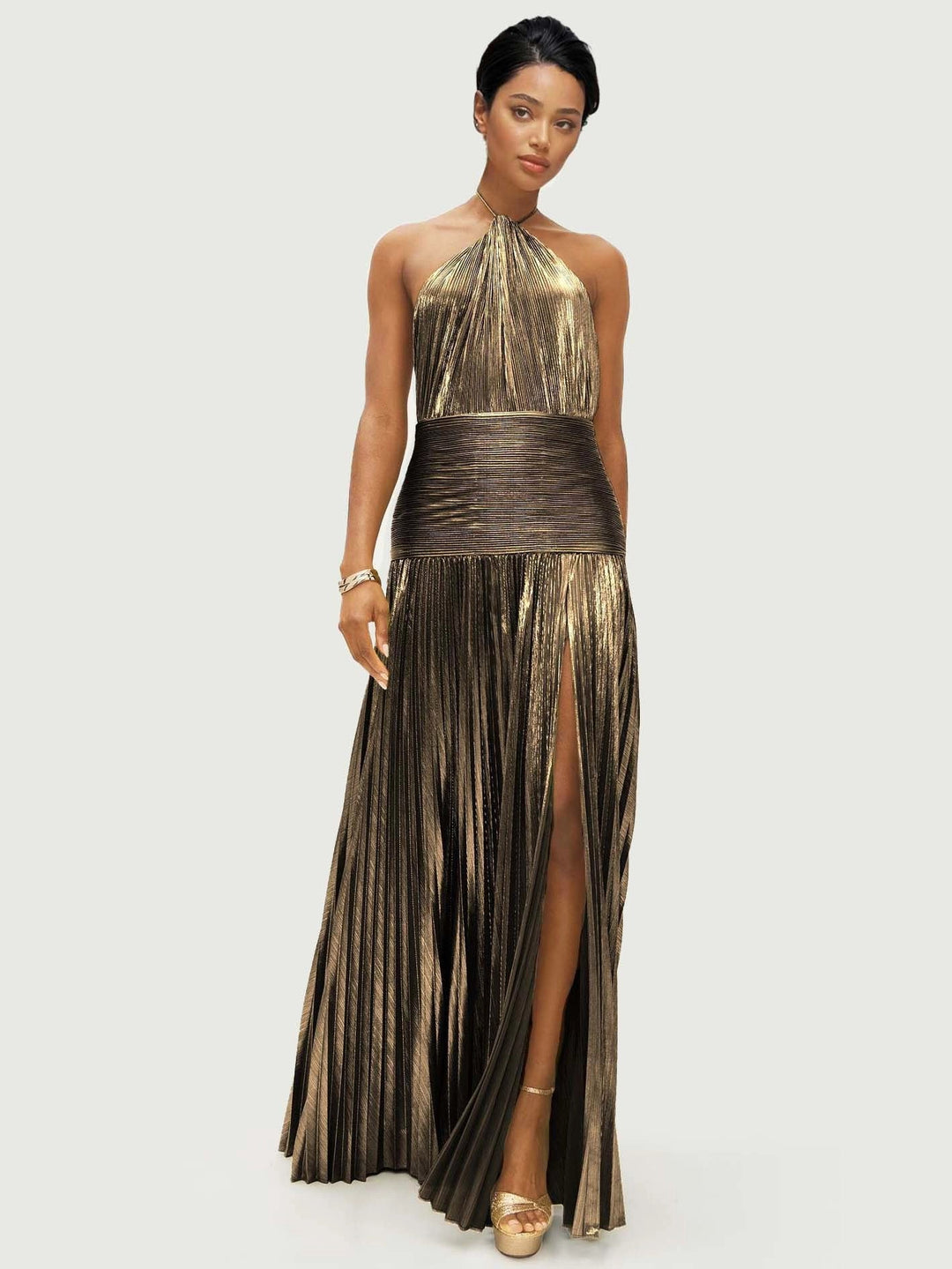 Elegante Abito Maxi Plissettato Metallizzato con Scollo Halter