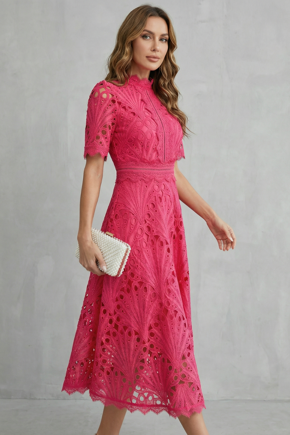 SERAPHINA | Abito Midi in Pizzo con Elegante Collo Alto