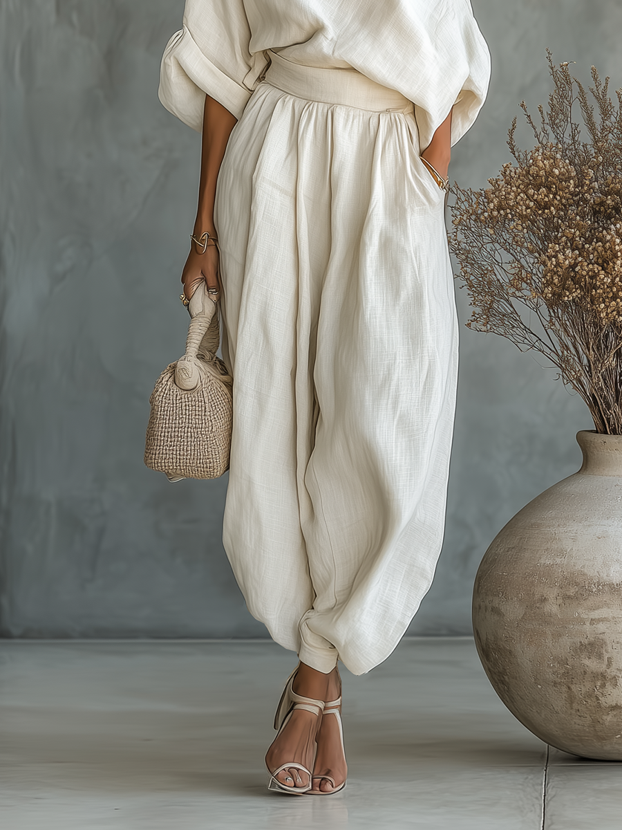 Set in Lino Bianco Sporco da Donna con Top Off-Shoulder e Pantaloni Tapered