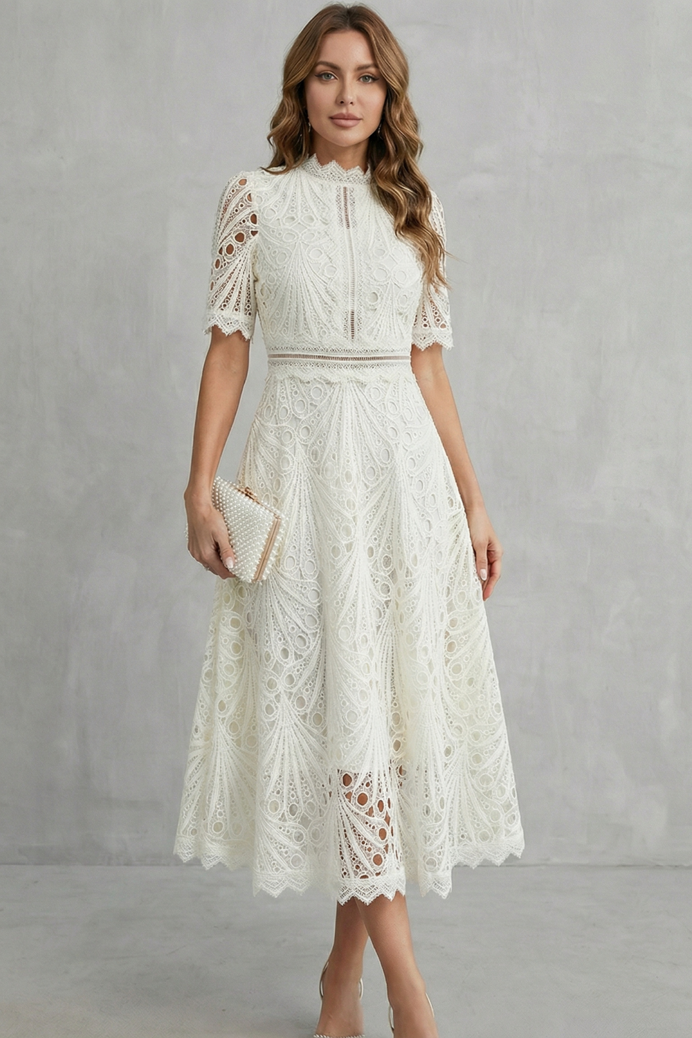 SERAPHINA | Abito Midi in Pizzo con Elegante Collo Alto