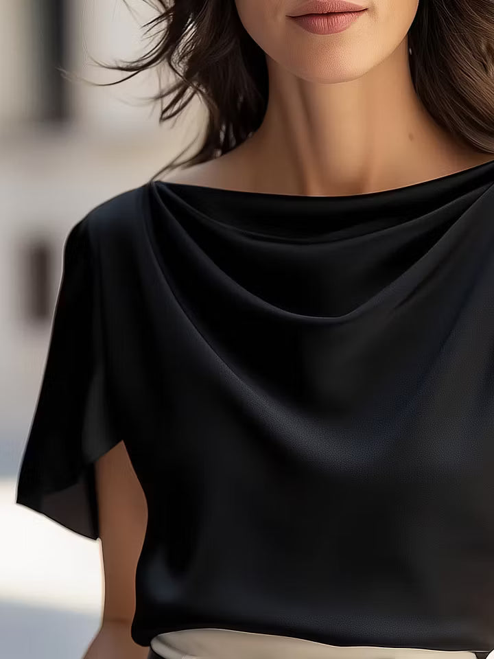 Blusa Classica in Raso con Maniche a Cappotto