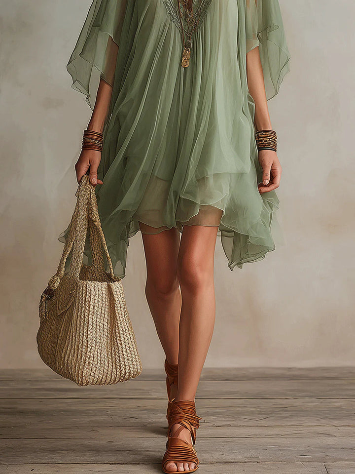 Smeraldo | Mini Abito Fluttuante Sovrapposto, Collo a V Verde