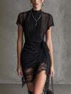 Lucrezia | Vestito mini nero in chiffon plissettato in vita, con bordo in pizzo