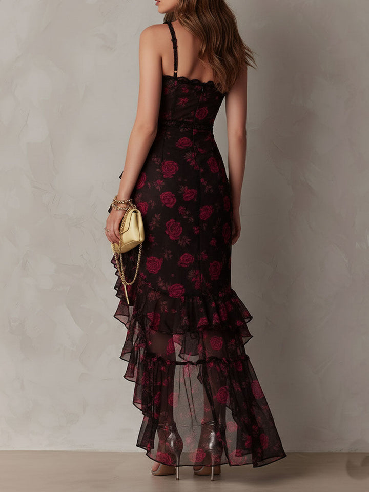 Abito Chic Nero e Rosso con Fiori, Ruches e Orlo a Volant