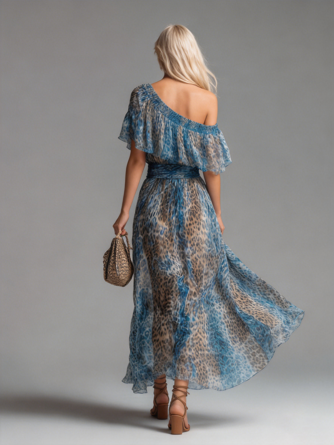 Larissa | Abito Maxi Fluttuante a Spalla Scoperta