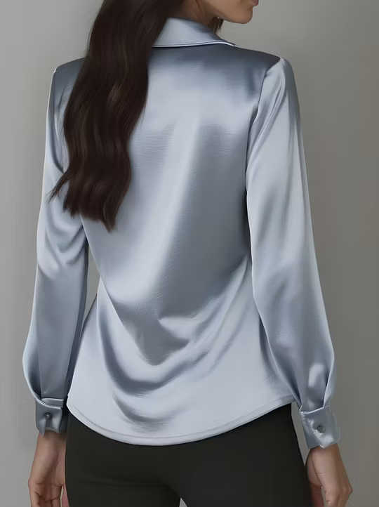 Adriana - Elegante Blusa Bianca in Seta con Collo Drappeggiato