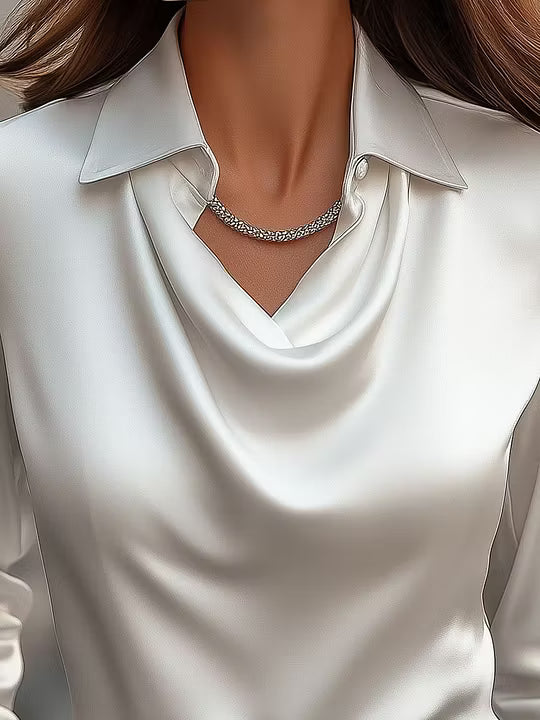 Adriana - Elegante Blusa Bianca in Seta con Collo Drappeggiato
