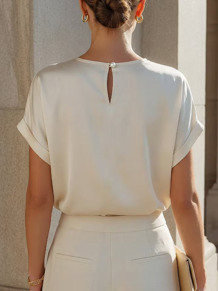 Blusa Relaxed in Satin di Acetato Minimalista